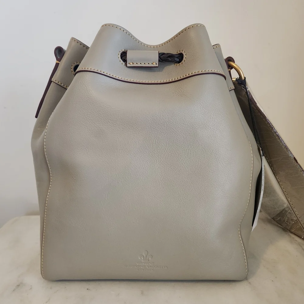 NWT Dooney & Bourke Hattie Drawstring Florentine Leather Bucket Bag Wallet - Picture 5 of 15